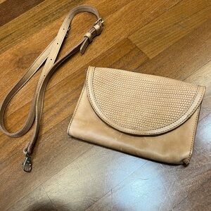 Nisolo Cleo Almond Leather Clutch/Crossbody Bag